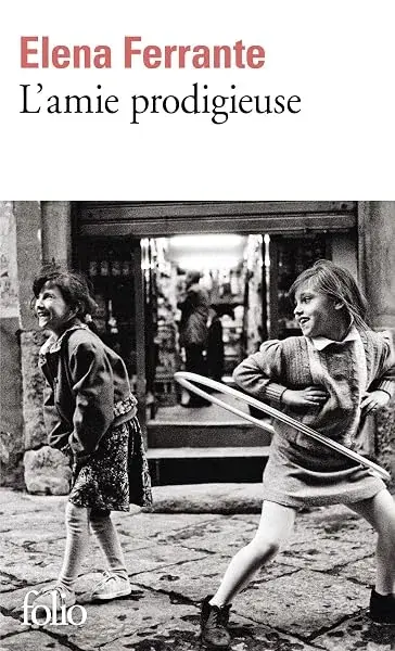 Couverture : L'amie prodigieuse: Enfance, adolescence