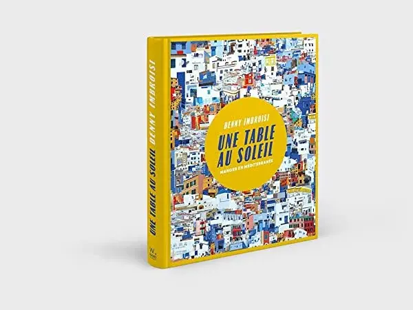 Couverture : Une Table au soleil